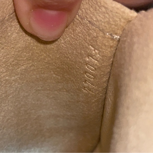 Louis Vuitton Monogram Theda Satchel PM - Picture 13 of 13